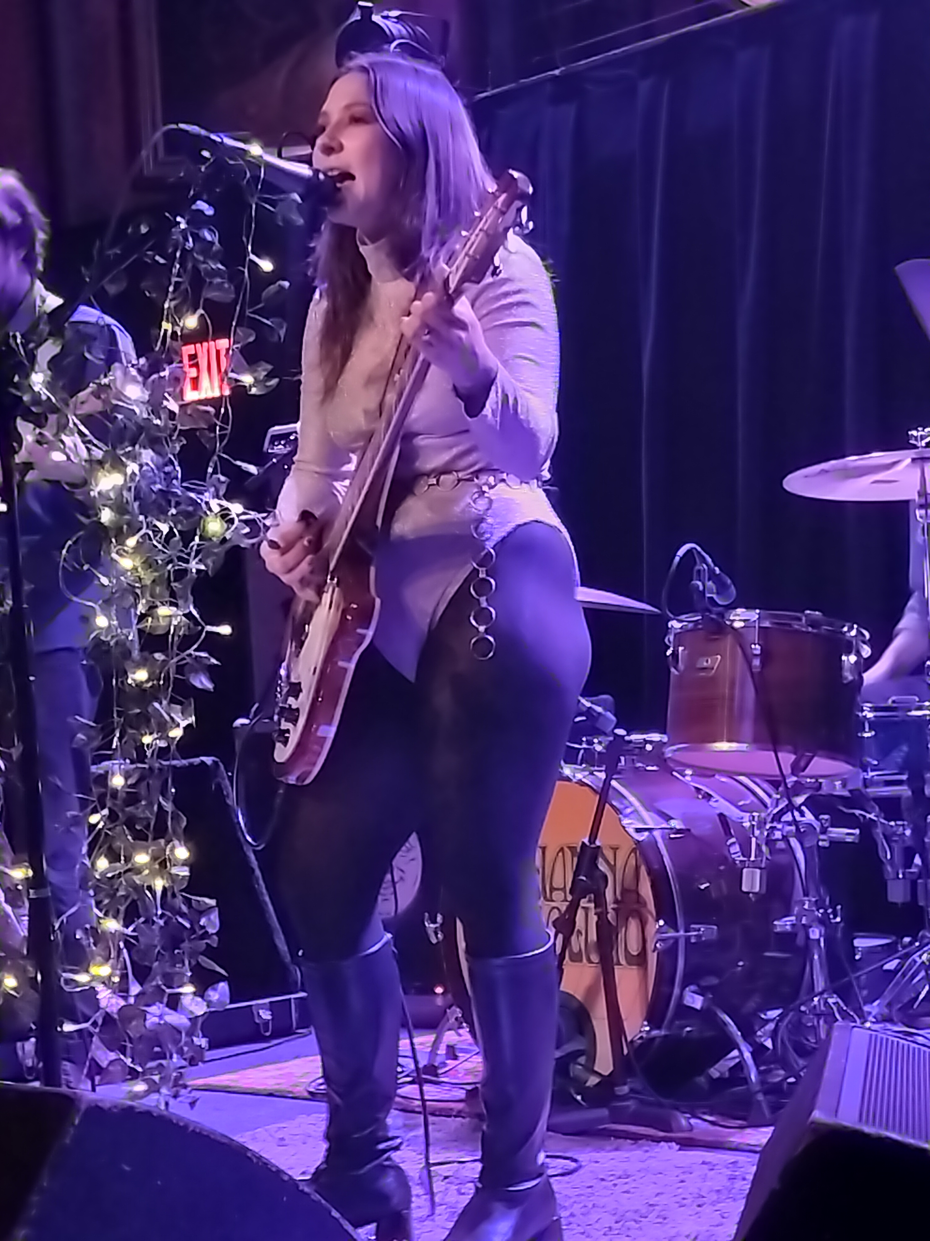 JuliannaRiolino2025-11-16MississippiStudiosPortlandOR (2).jpg